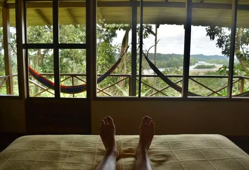 ホテル Yachana Lodge
