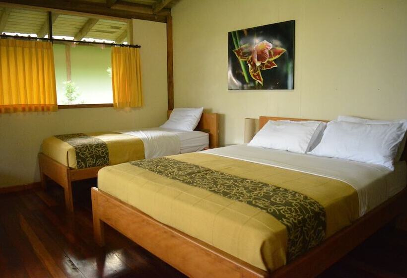Hotel Yachana Lodge