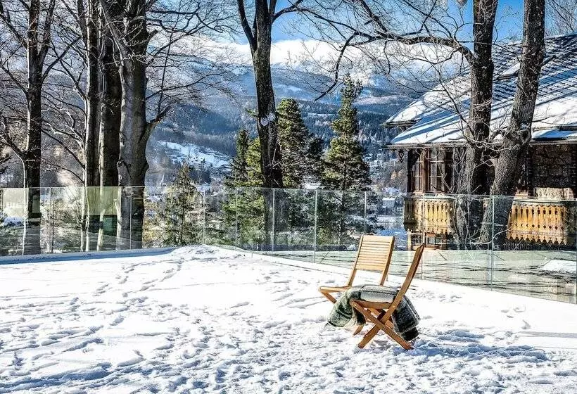 ホテル Zamek Księża Góra