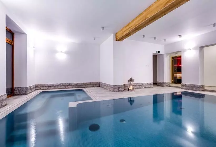 ホテル Zamek Księża Góra