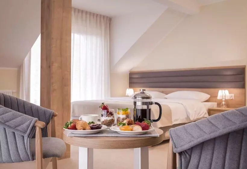 ホテル Zamek Księża Góra