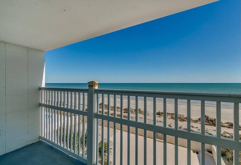 汽车旅馆  Beachcomber Inn