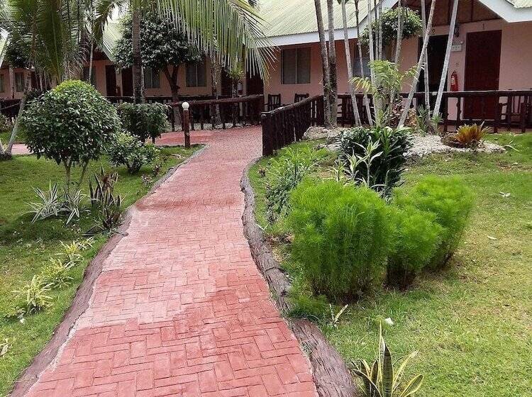 Pensão Coco Grove Nature Resort