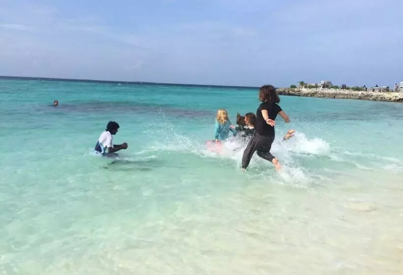 پانسیون Dhonveli Residence