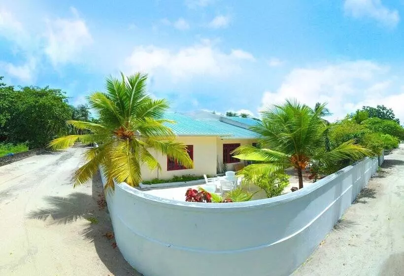 پانسیون Maclura Residence