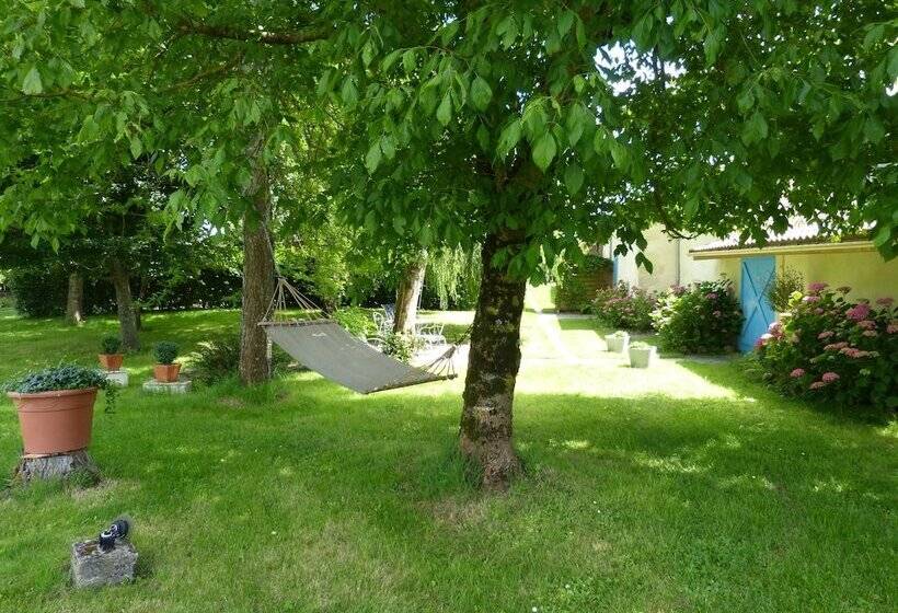 Пансион Maison D Hotes, Gite, Les Batarelles