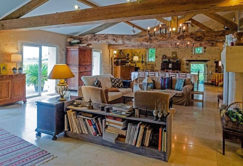 Пансион Maison D Hotes, Gite, Les Batarelles