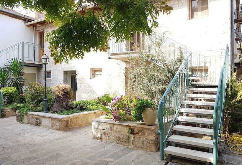 פנסיון Neve Hagar