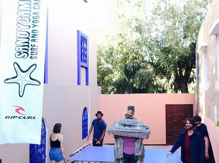 Sandycamps Hostel