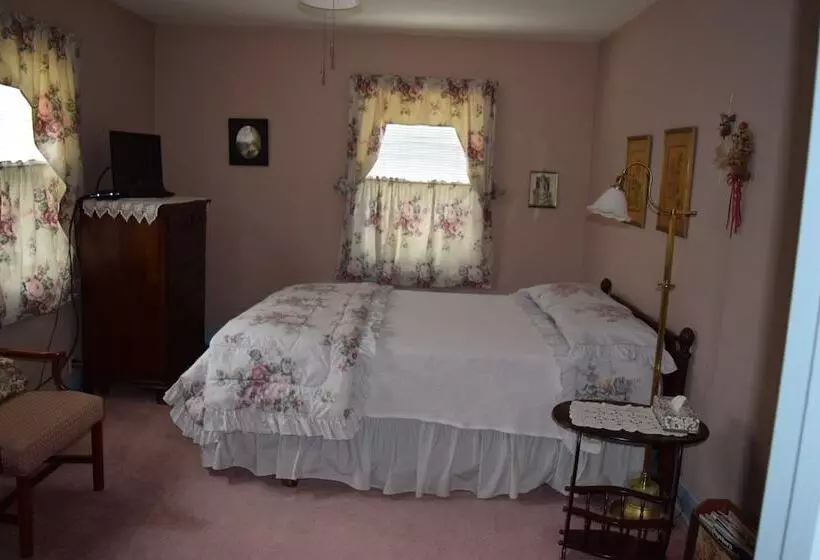 ベッドアンドブレックファースト Pheasant Country Inn