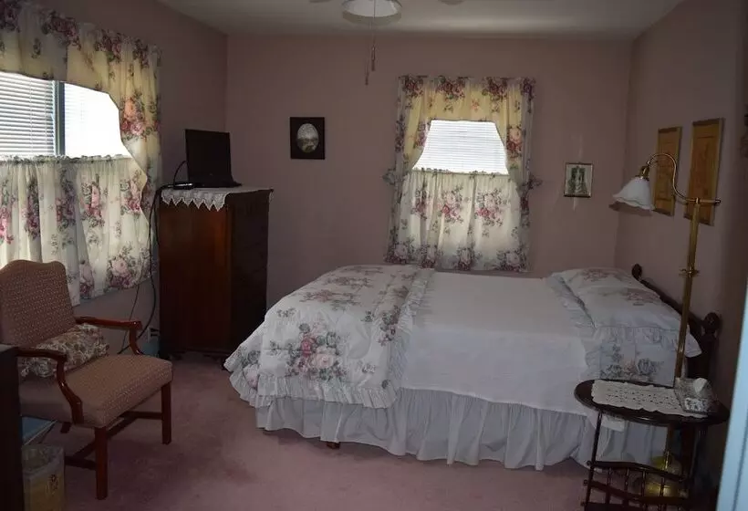ベッドアンドブレックファースト Pheasant Country Inn