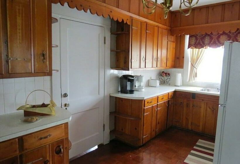 Bed & Breakfast The Guest House