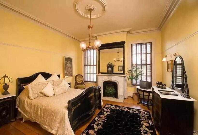 Aamiaismajoitus (B&B) The Mansion Of Saratoga