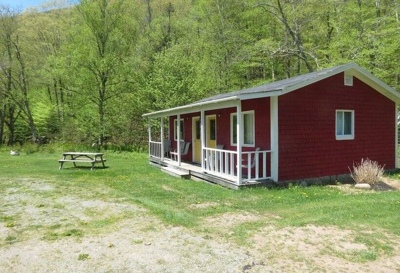 Big Intervale Fishing Lodge