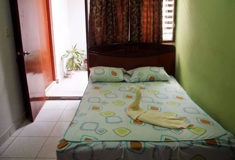 Hostal De La Vega