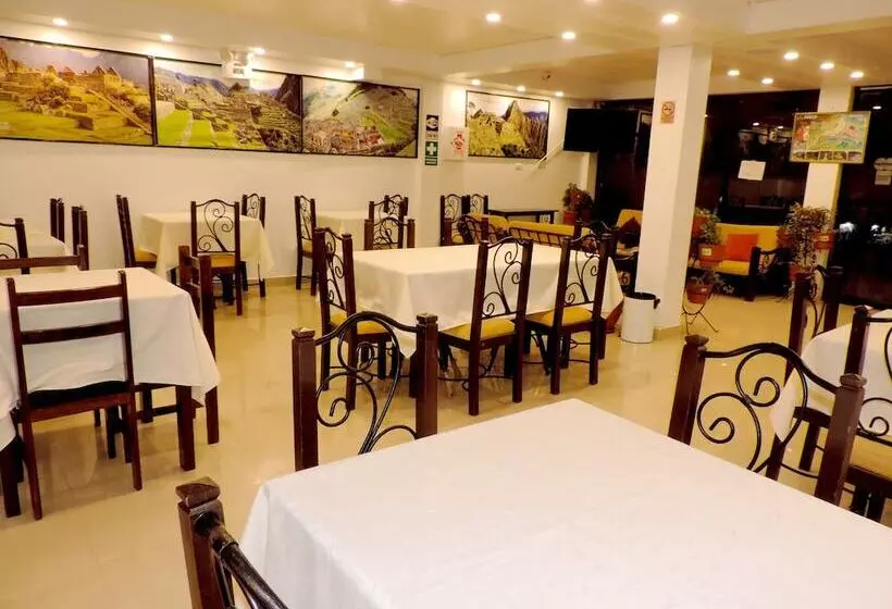 مسافرخانه Intillaqta Machupicchu Pueblo