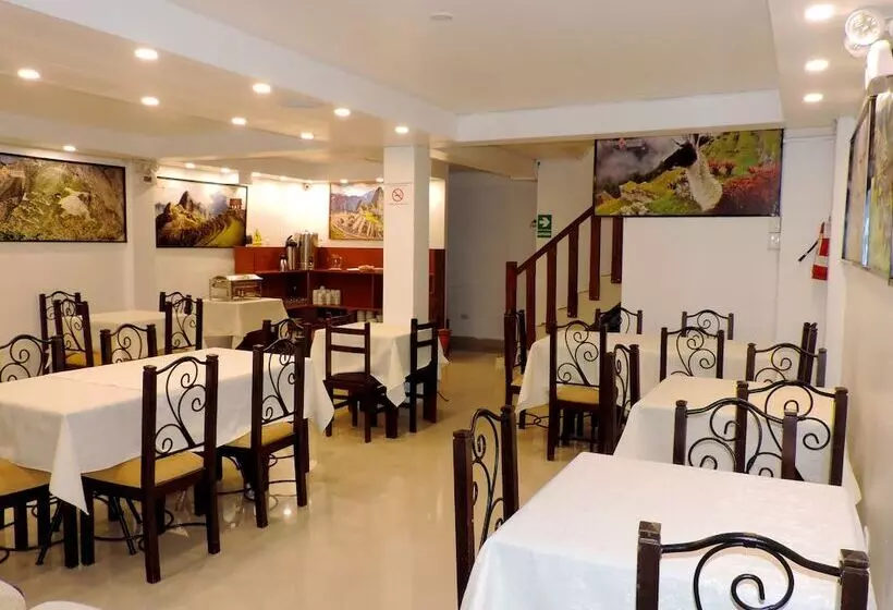 مسافرخانه Intillaqta Machupicchu Pueblo