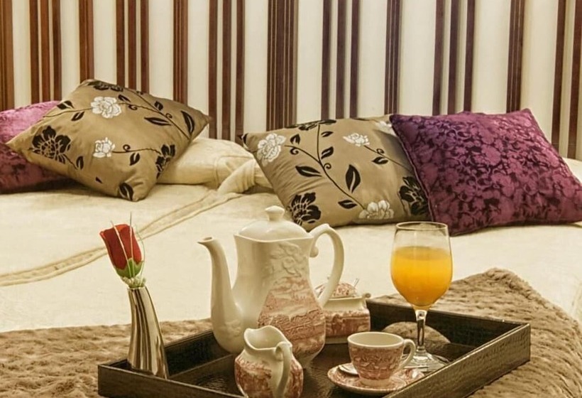 Хостел La Posada De Pradorey