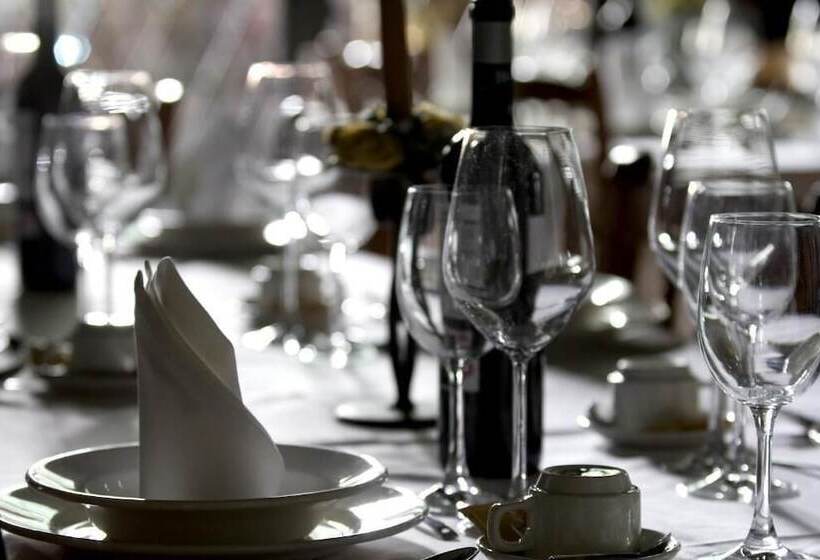 Хостел La Posada De Pradorey