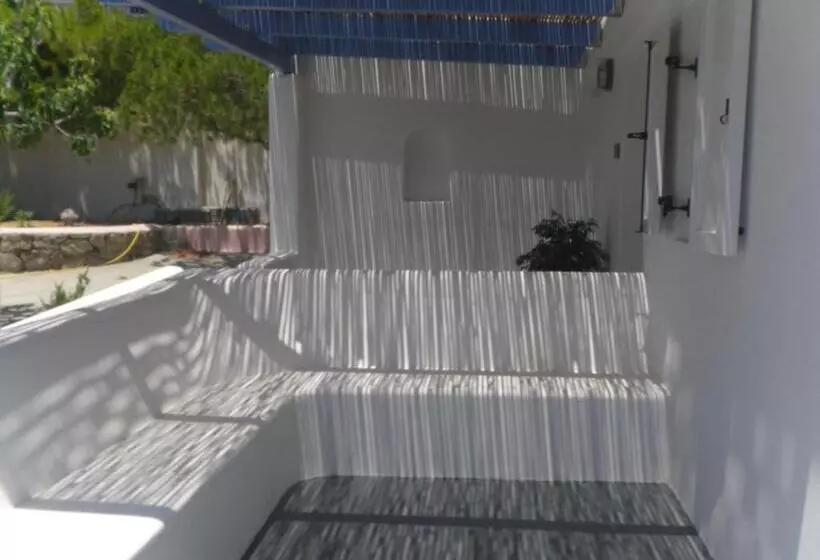 Hotelli Apollon Village