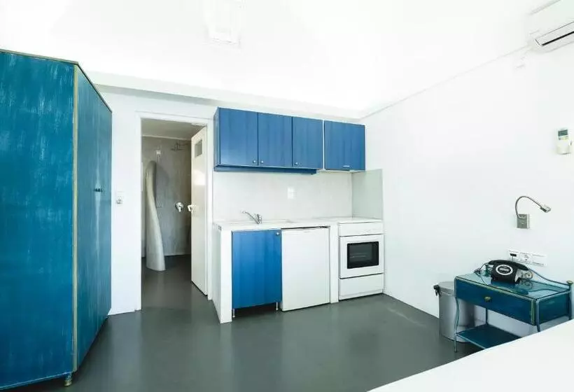 Hotelli Apollon Village