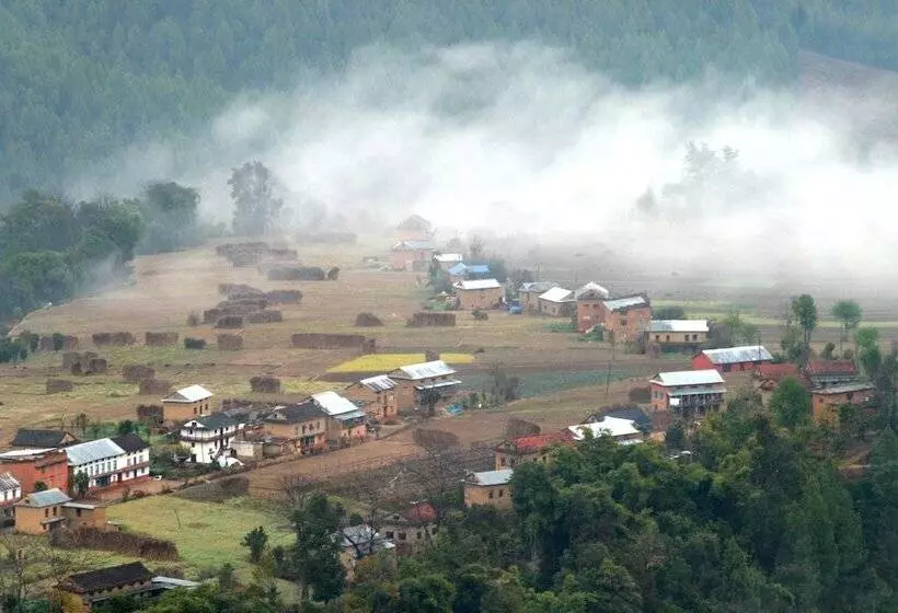 هتل Balthali Village Resort