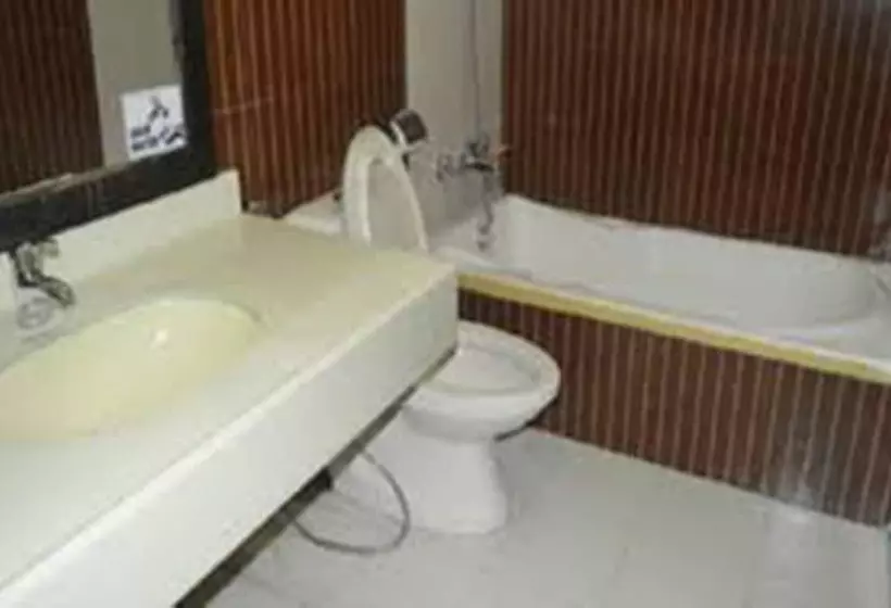 هتل Balthali Village Resort