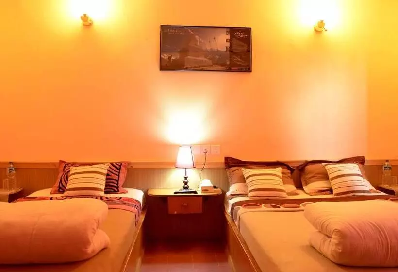 هتل Balthali Village Resort