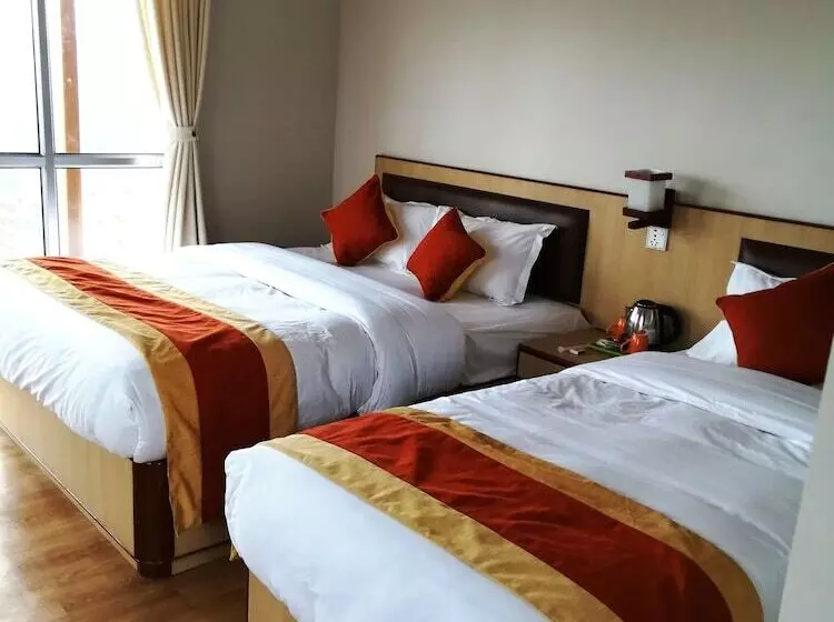 هتل Balthali Village Resort