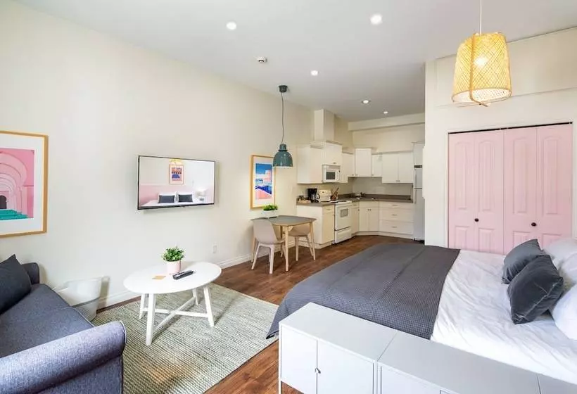 Hotelli Crazy Creek Resort & Hot Pools