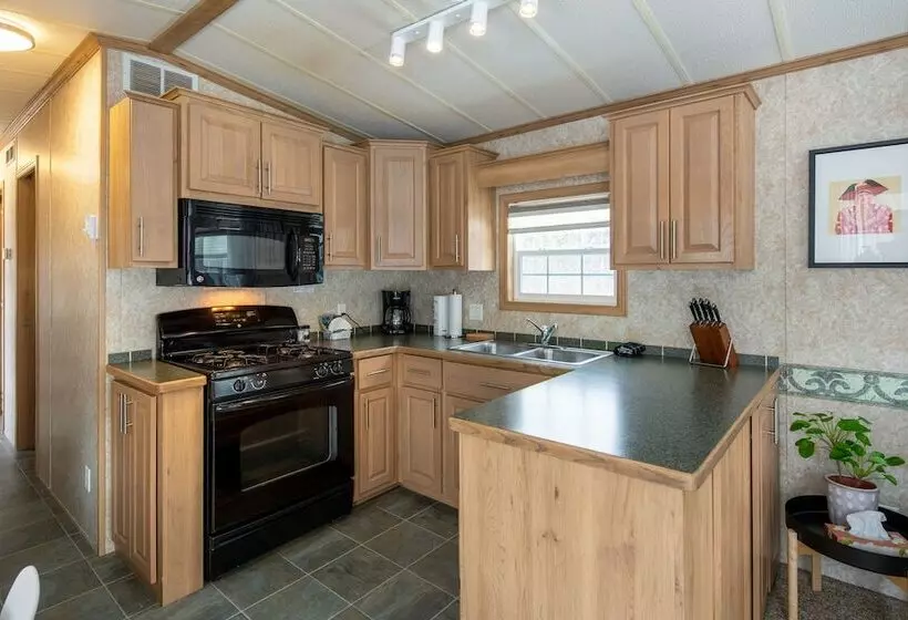 Hotelli Crazy Creek Resort & Hot Pools