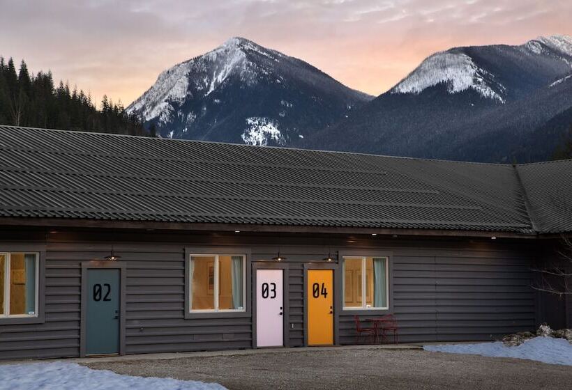 酒店 Crazy Creek Resort & Hot Pools