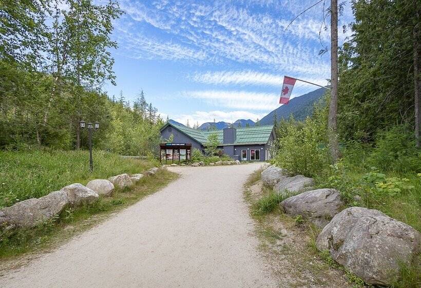 酒店 Crazy Creek Resort & Hot Pools