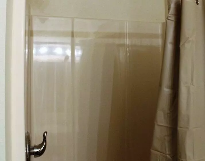 Hotelli Custom Touch Village Bay City