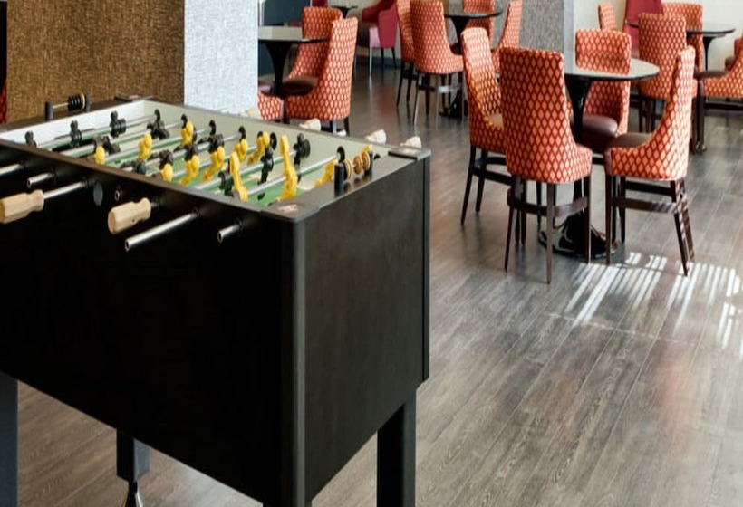 ホテル Global Luxury Suites At Exchange