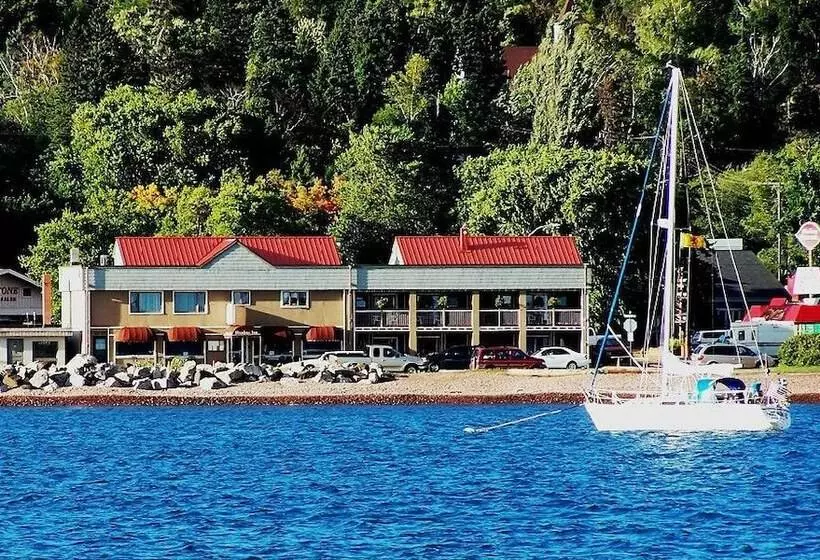 Hotelli Harbor Inn Self Check In