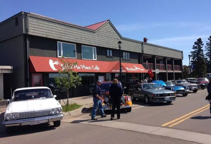 Hotelli Harbor Inn Self Check In