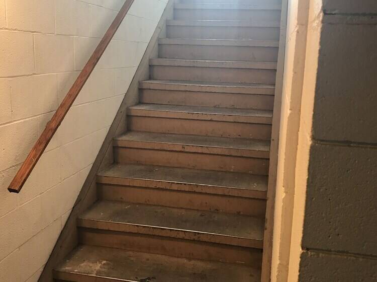 فندق Harbor Inn Self Check In