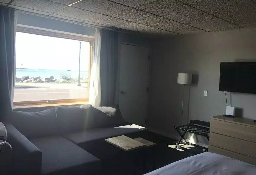 Hotelli Harbor Inn Self Check In