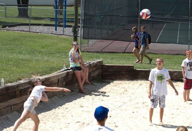 فندق Lambuth Inn At Lake Junaluska