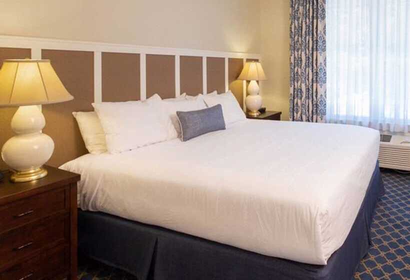 فندق Lambuth Inn At Lake Junaluska