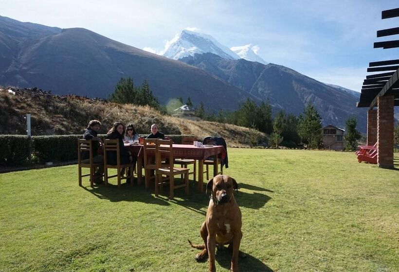 Отель Llanganuco Mountain Lodge