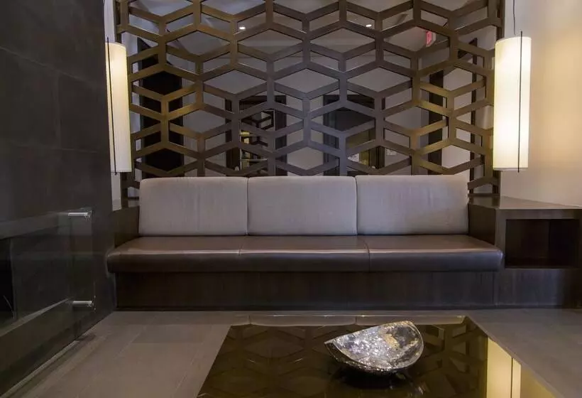 Hotelli Pelicanstay At Newport