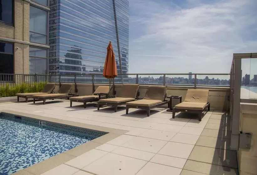 Hotelli Pelicanstay At Newport