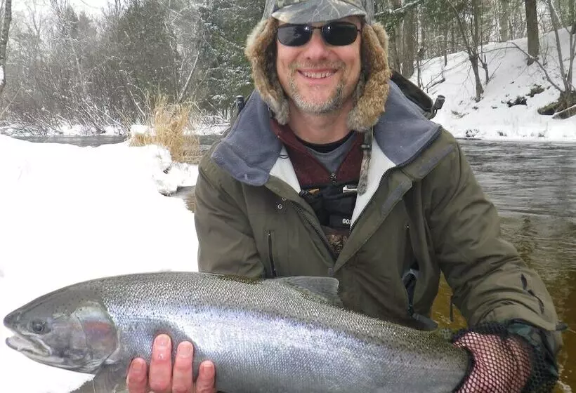 Hotelli Red Moose Lodge