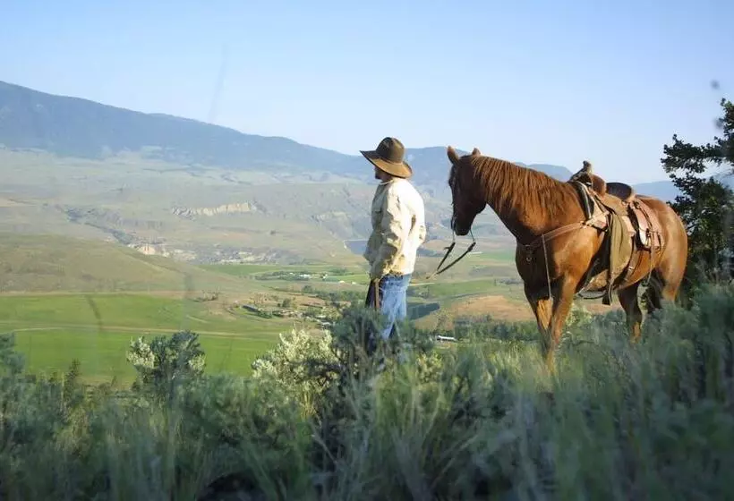 ホテル Sundance Guest Ranch