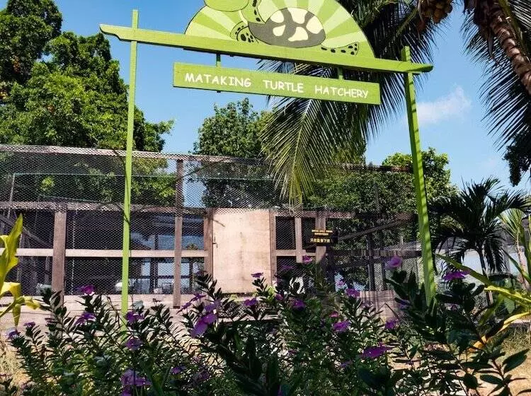 ホテル The Reef Dive Resort