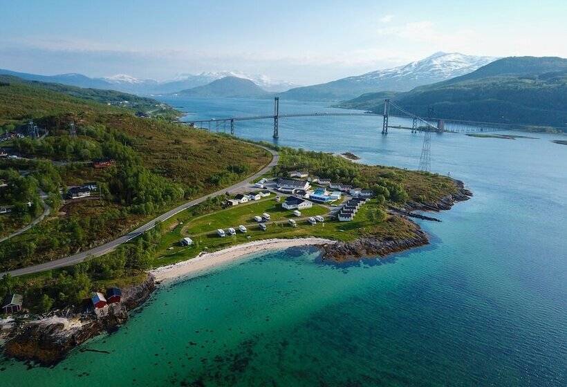 ホテル Tjeldsundbrua Camping