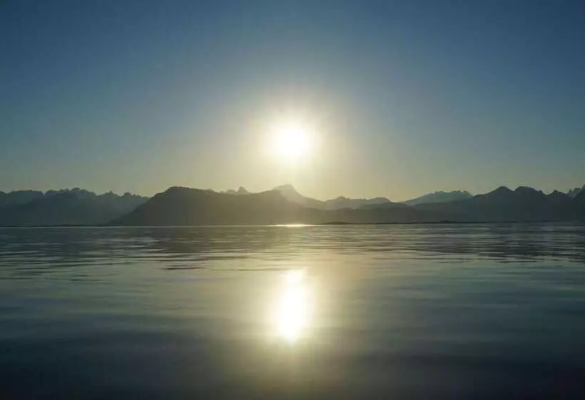 ホテル Tjeldsundbrua Camping