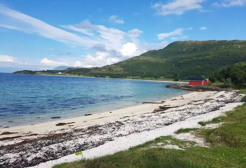 ホテル Tjeldsundbrua Camping